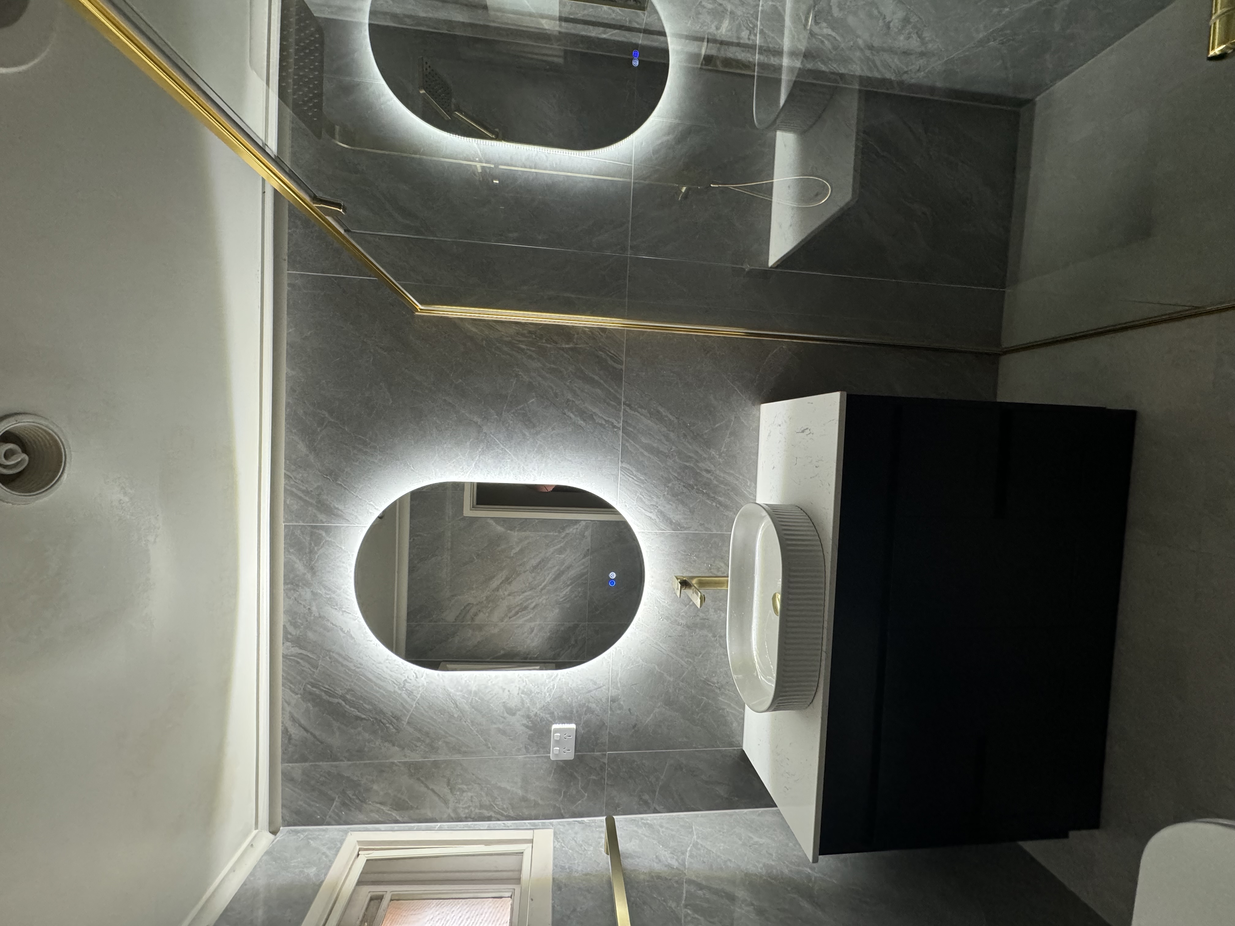 Modern bathroom tile installation